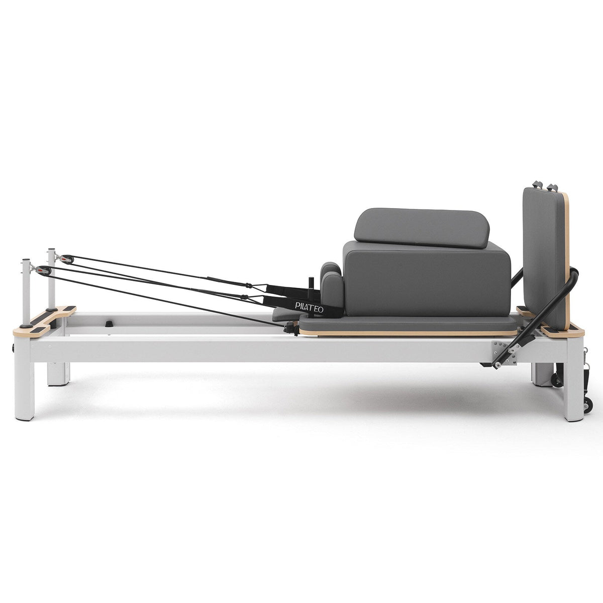 Pilates Reformer Studio Aluminium, rivestimento blu grigio – vista laterale con sitting box