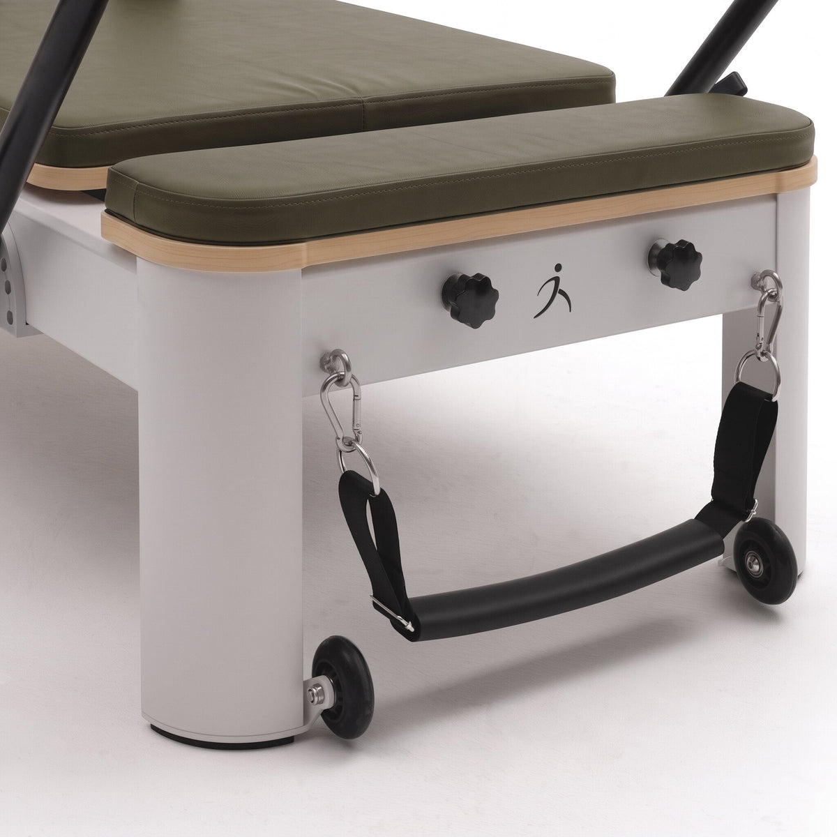 Pilates Reformer Studio Aluminium, rivestimento oliva – maniglia della cinghia per i piedi