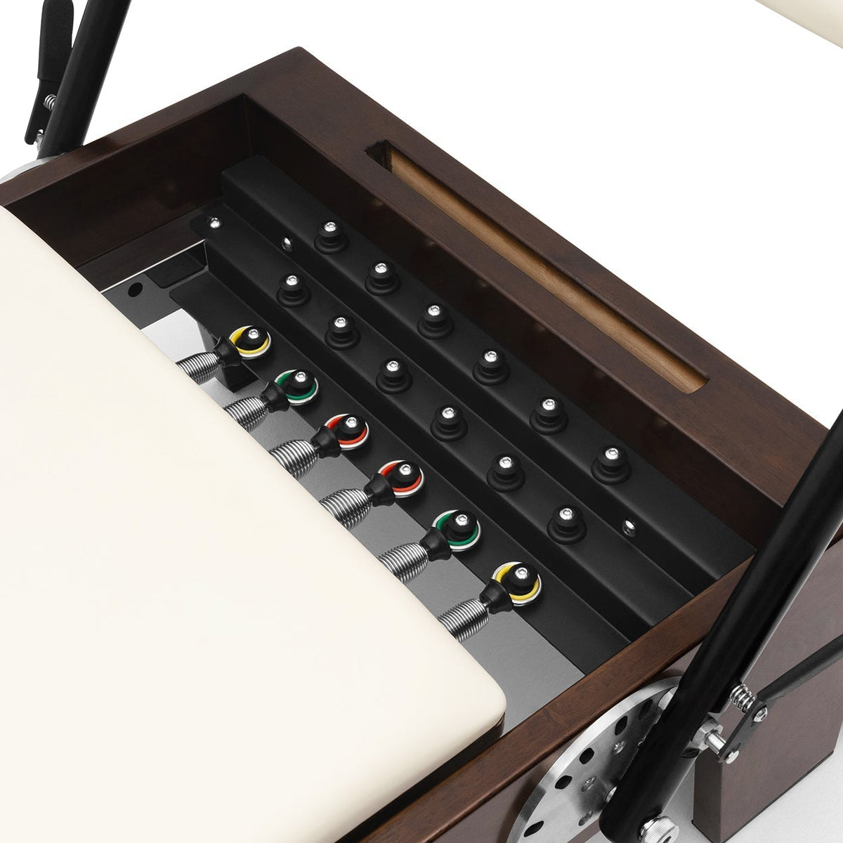 Pilates Reformer Studio Prestige, rovere finitura noce, rivestimento bianco latte – dettaglio della barra delle molle