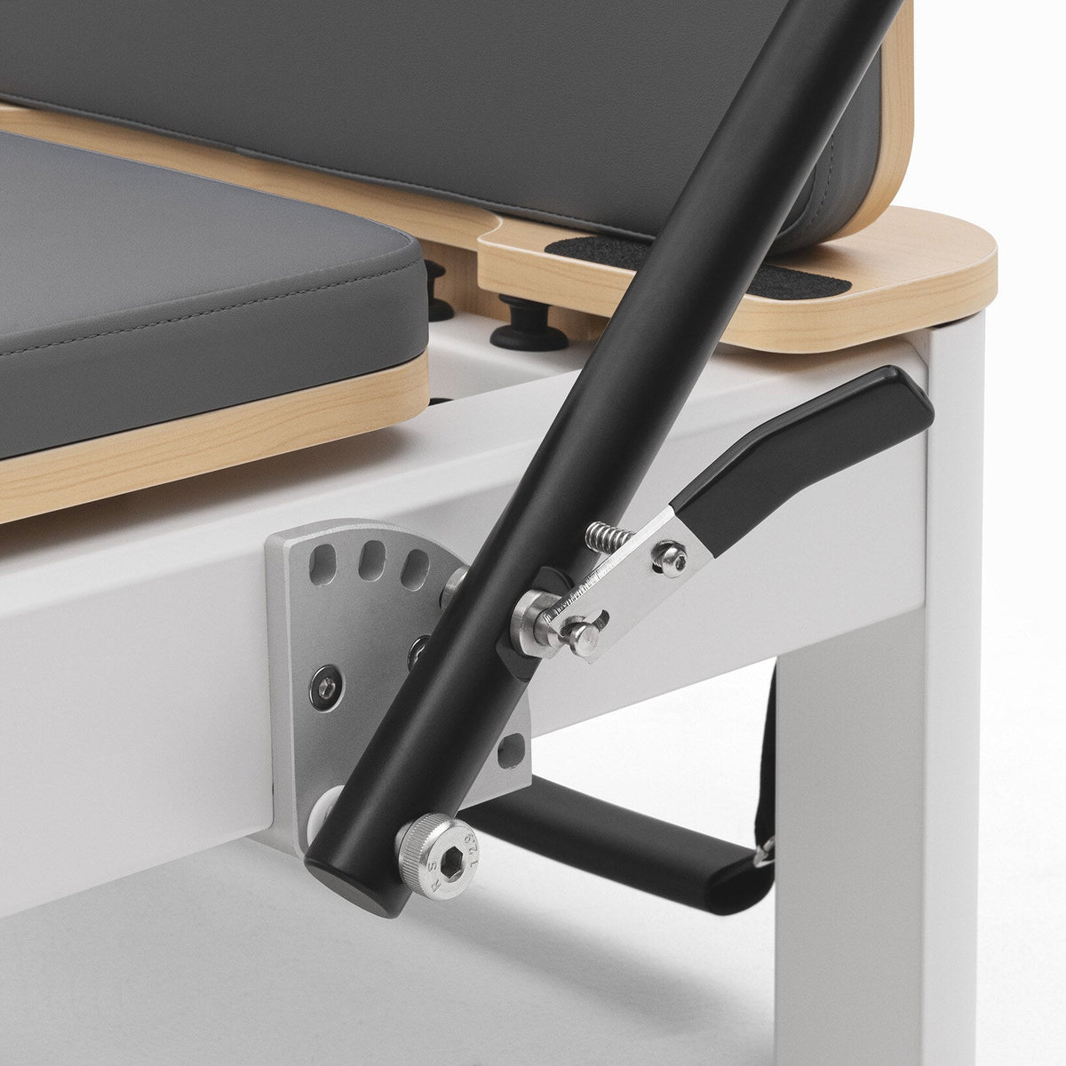 Pilates Reformer Studio Aluminium, rivestimento blu grigio – meccanismo di regolazione della barra piedi