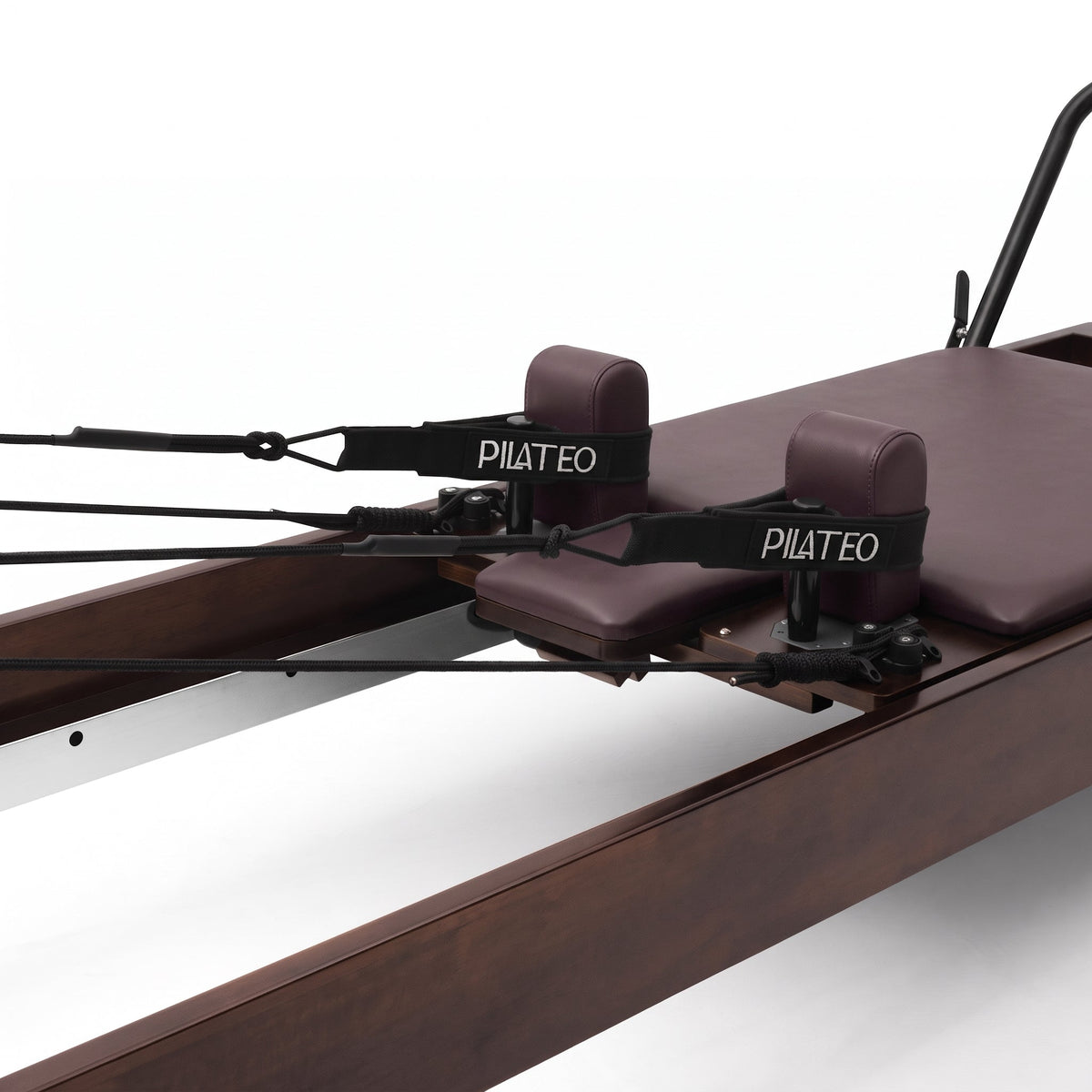 Pilates Reformer Studio Prestige, rovere finitura noce, rivestimento bordeaux – poggiaspalle e cinghie
