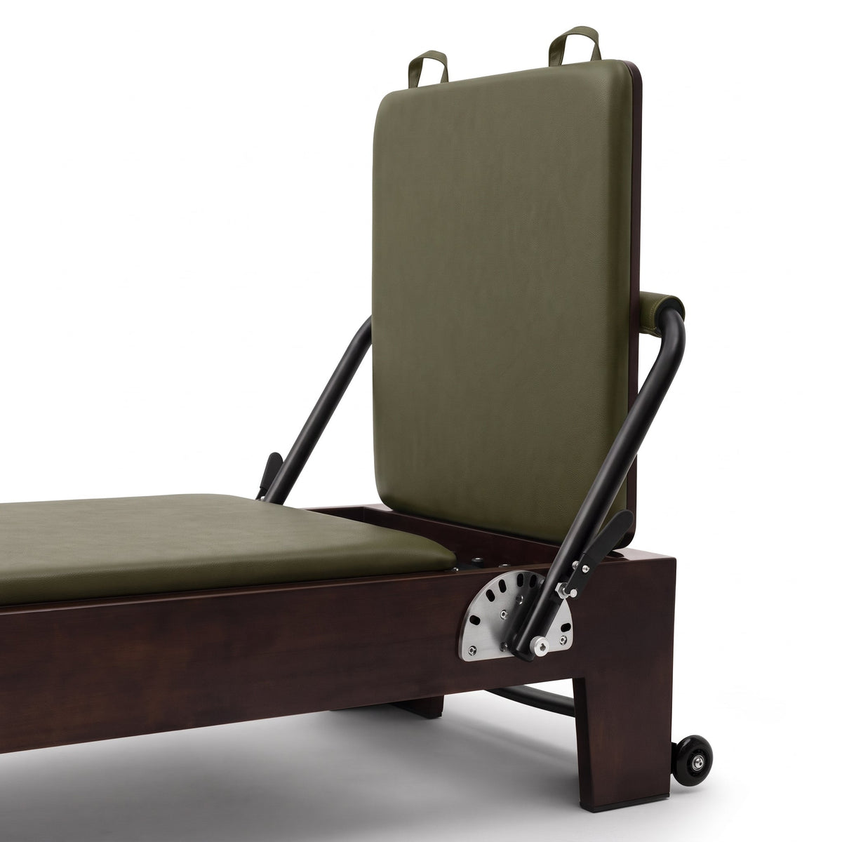 Pilates Reformer Studio Prestige, rovere finitura noce, rivestimento oliva – jumpboard