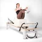 pilates reformer alluminio e similpelle beige