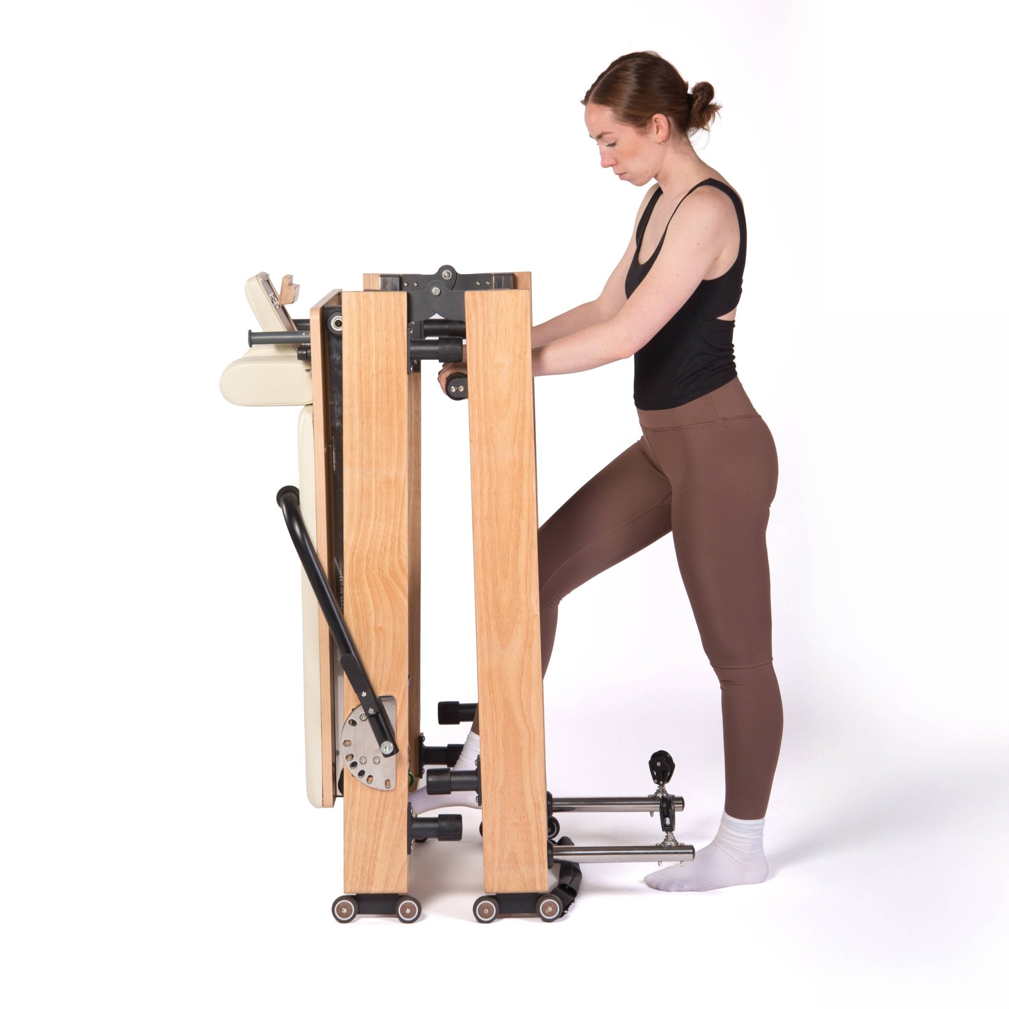 pilates reformer beige che si piega