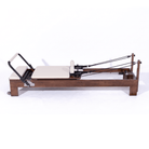 macchina pilates in noce